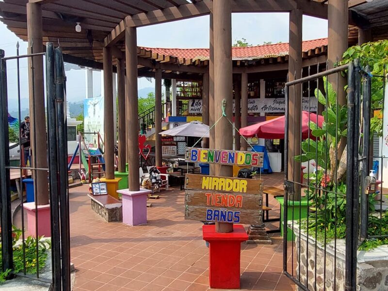 La Imagen Icónica de tu Fe: El Mirador Turístico de Esquipulas